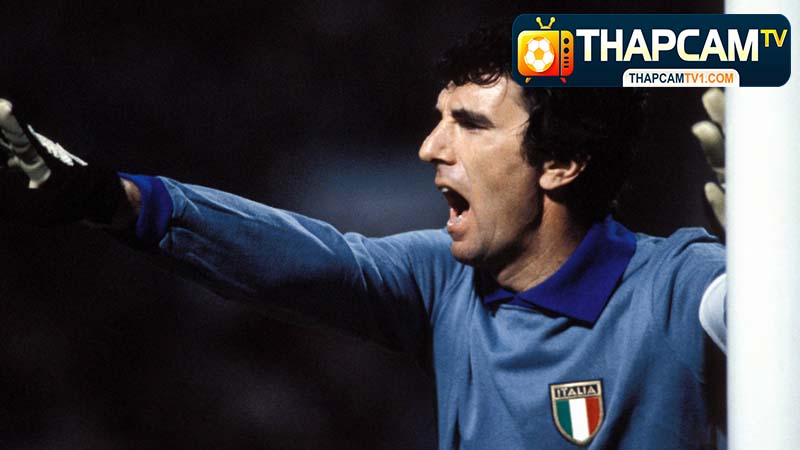 Tìm hiểu tổng quan về sự nghiệp quốc tế của cầu thủ Dino Zoff 